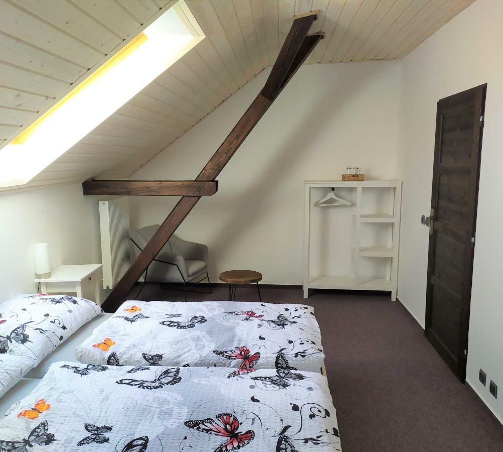 Statek Cesky Dvur Hotel Postupice Exterior foto